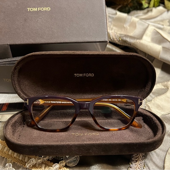 Tom Ford Eyeglasses with Case and Accessories - Picture 5 of 16